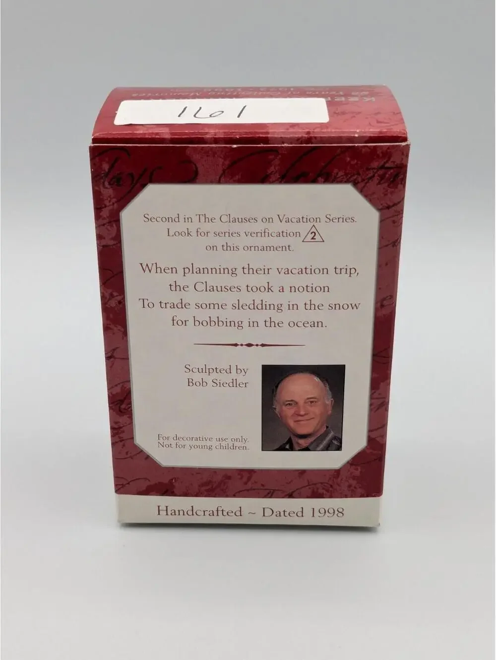 Hallmark Keepsake The Clauses on Vacation 1998 Ornament, 2nd in the Series